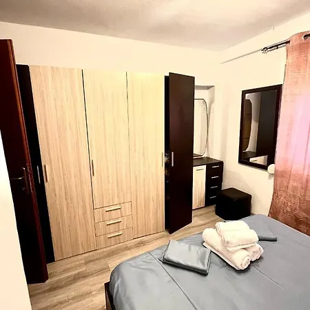 Doni's * Kavala